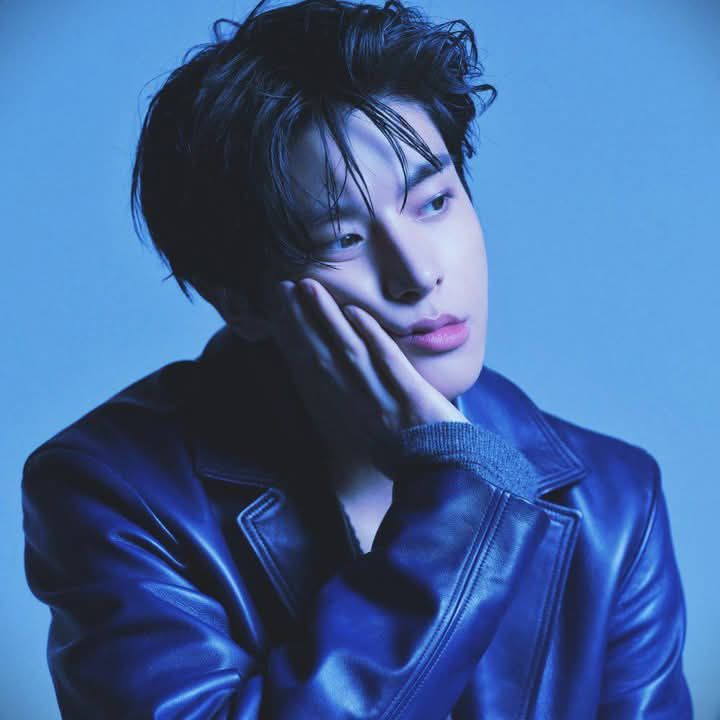 loh ENHYPEN IS 7. 💙 tweet media