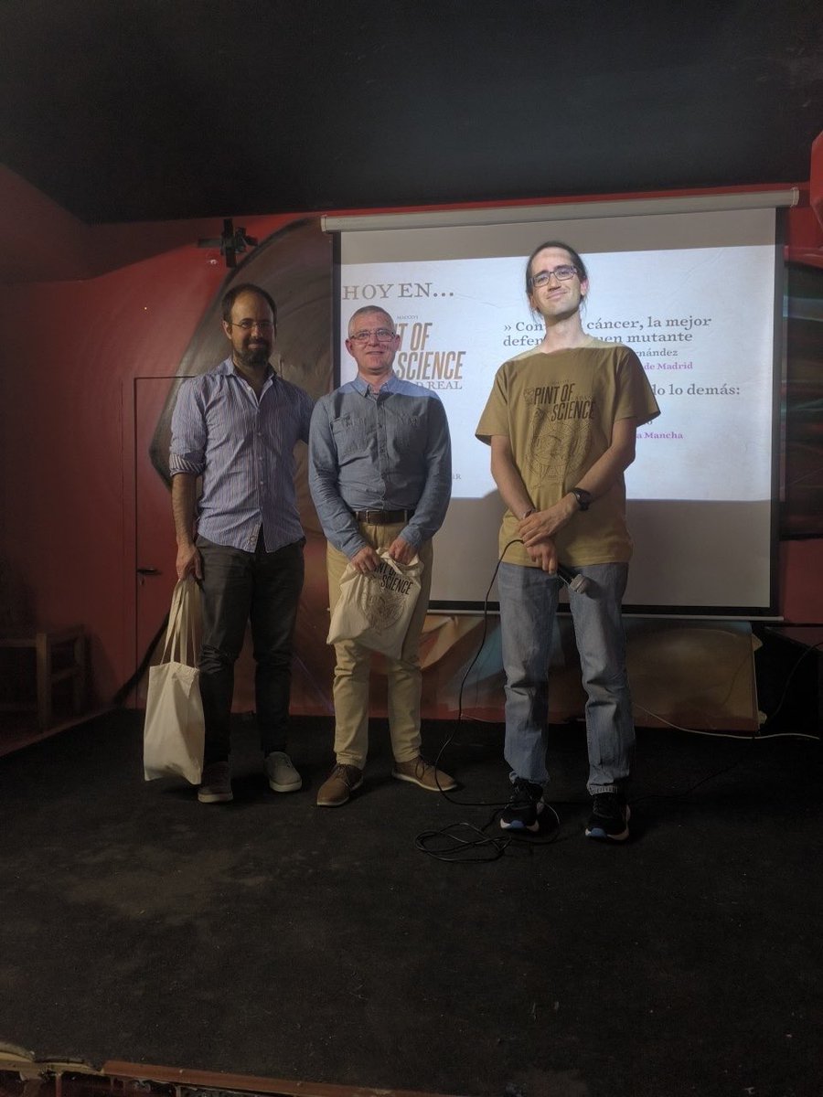 IndustrialesCR's tweet photo. Ayer participamos en una nueva edición de Pint of Science Ciudad Real en @livingroomcr, acercando la ciencia a la sociedad en un ambiente cercano y distendido. 🍻💡

Gracias a Gonzalo Rodríguez Prieto por su charla “Fusión, fisión y todo lo demás: ¿energía gratis?” https://t.co/CS8yhVfTdi