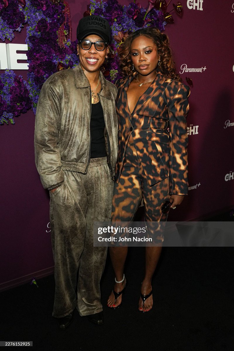 AKtheWayy's tweet photo. The Chi Season 8 Premiere in NYC 💜✨🗽
with our fearless leader and creator @lenawaithe 🤩
I can’t wait for the world to see what we made!  May 22 only on @paramountplus 📺 🙏🏾 💫 

•
#TheChiSaysGoodbye #LenaWaithe #TheChi #TheChiSeason8 https://t.co/HITupltDql