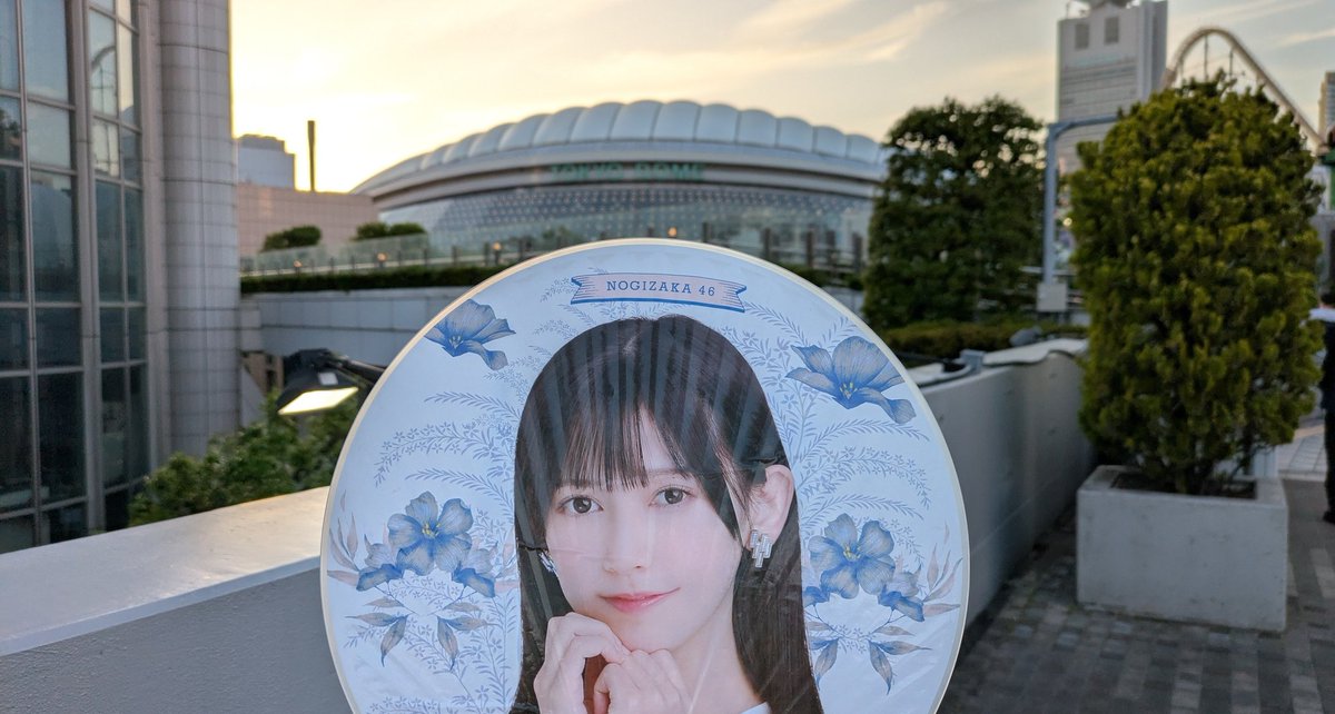 ithebigc's tweet photo. 国民的アイドルならやっぱりてれぱんだな 💚🤍
綺麗で上品すぎて、こんなに天使みたいな人いるなんて信じられない 😇
席は微妙だったけど、目離したくなかった！センターも似合いすぎて、もう明日のライブが楽しみすぎる 😍

Terepan, the true national idol

#池田瑛紗 #乃木坂46 https://t.co/bhgwgnTOjQ