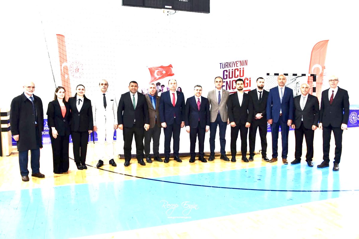 MuhammedDeniz23's tweet photo. İstiklal yolculuğunun başladığı gün! 19 Mayıs Atatürk'ü Anma, Gençlik ve Spor Bayramımız kutlu olsun. Açtığın yolda, gösterdiğin hedefe durmadan yürüyeceğiz! 🇹🇷 #19Mayıs #MustafaKemalAtatürk https://t.co/iOBu6PIudJ