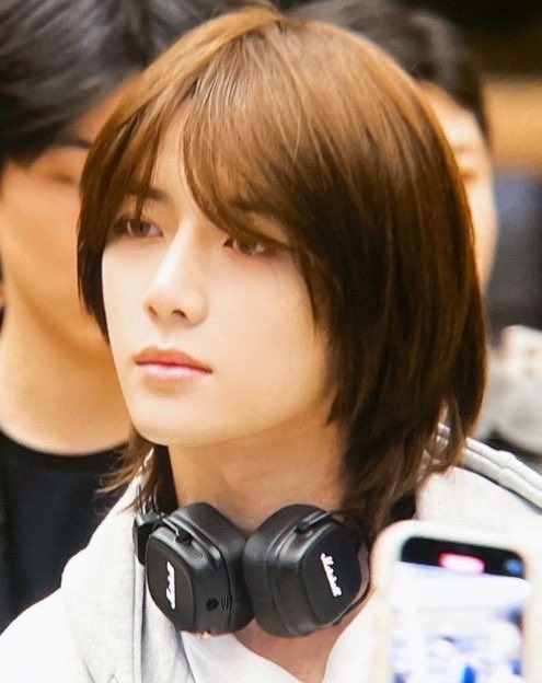 brunette beomgyu association tweet media
