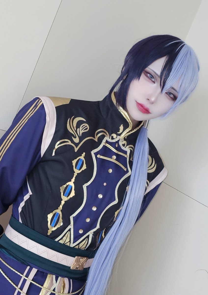 Young1_cos's tweet photo. 오랜만에..~ 또야~💙 https://t.co/ZSooUiZ8nF