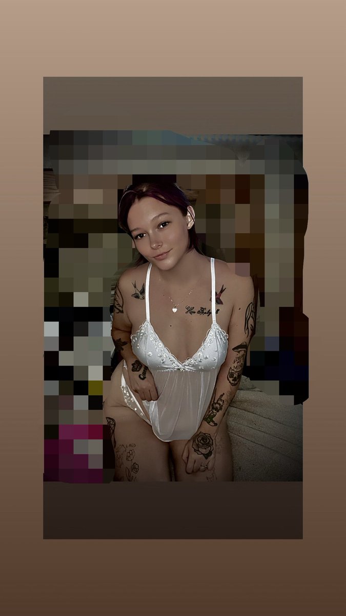TattedMilf23's tweet photo. Too sweet for you! 🥵😇Featuring the new set💋😈 #thick #content #tatted #submissive #curvy https://t.co/T9AvCm7dGo
