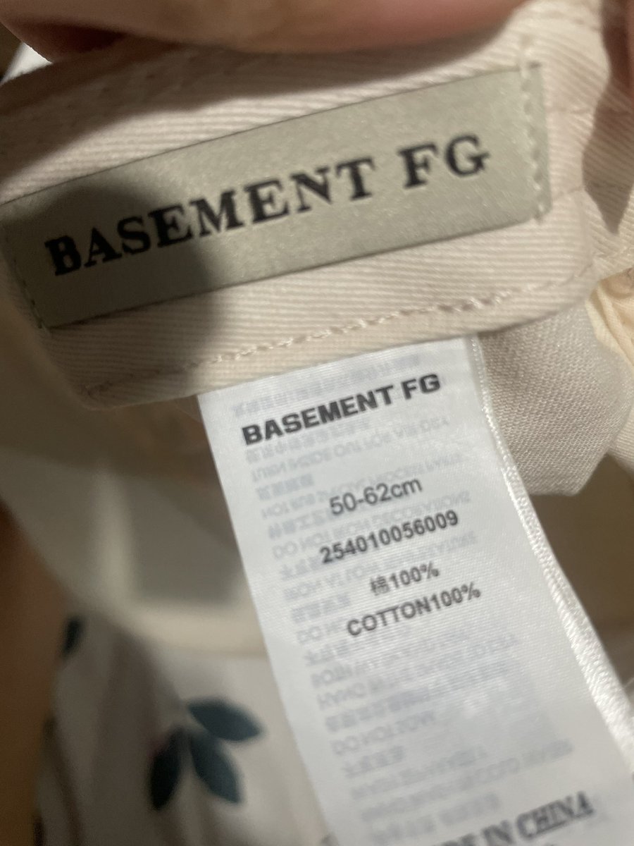 wwjjaehyun's tweet photo. ส่งต่อหมวก Basement FG 🍎จากจีน
300 รวมส่ง 
#ส่งต่อเสื้อผ้า #ส่งต่อเสื้อผ้ามือสอง #เสื้อผ้ามือสอง #brandymelville #brandymelvilleth #ส่งต่อbrandy #ส่งต่อcintage #basementfg https://t.co/ffxRoTmUCZ