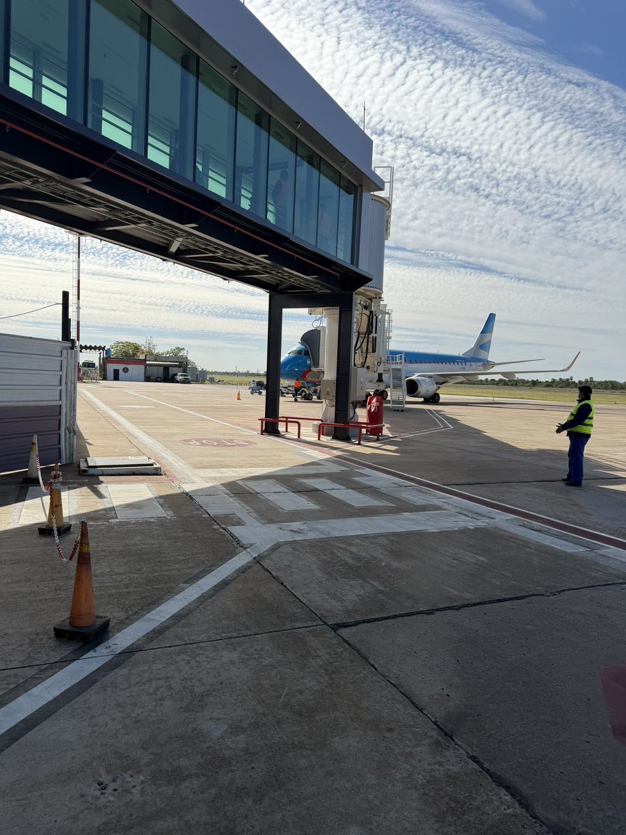 CoCosta's tweet photo. @SpottersArg @CrisMartinez154 @SirChandlerBlog Ahroa funciona la manga de nuevo https://t.co/HiO8UB7nzu