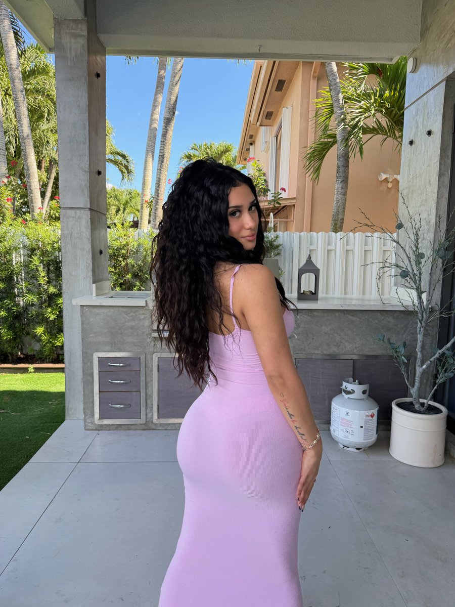 sophia tweet media