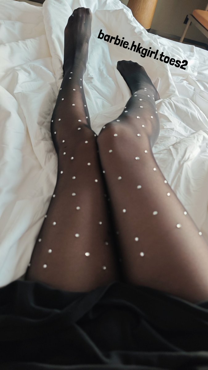 85Barbieho's tweet photo. 👇👇My NEW IG👇👇

barbie.hkgirl.toes2

MORE 𝙎𝙩𝙤𝙘𝙠𝙞𝙣𝙜 𝙁𝙚𝙚𝙩 and 𝙀𝙭𝙩𝙧𝙚𝙢𝙚 𝘾𝙡𝙤𝙨𝙚-𝙪𝙥 on 🅿🅰🆃🆁🅴🅾🅽 

#二手絲襪 #絲襪 #港女 #hkgirl #pantyhose #香港女仔 #stockings #戀足 #feet #足控 #淫女 #舔腳 #腳控 #絲襪控 #高跟鞋 #highheels #heels #高跟鞋控 #腳趾 https://t.co/omsbc0WREc