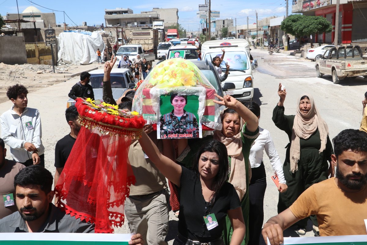 YPJ ROJAVA tweet media