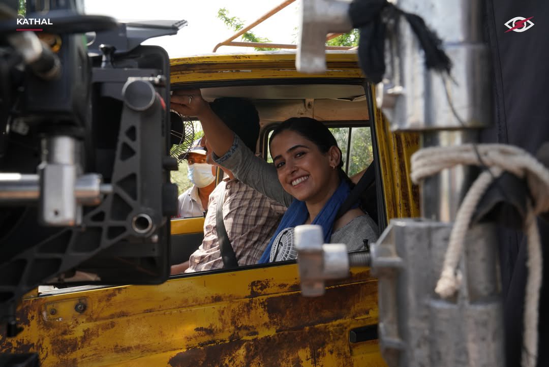 sikhyaent's tweet photo. #3YearsOfKathal

@sanyamalhotra07 @Yashooooooo @guneetm @EktaaRKapoor @aachinjain 
@NetflixIndia @balajimotionpic #BalajiMotionPictures https://t.co/qqnNSpcnbM
