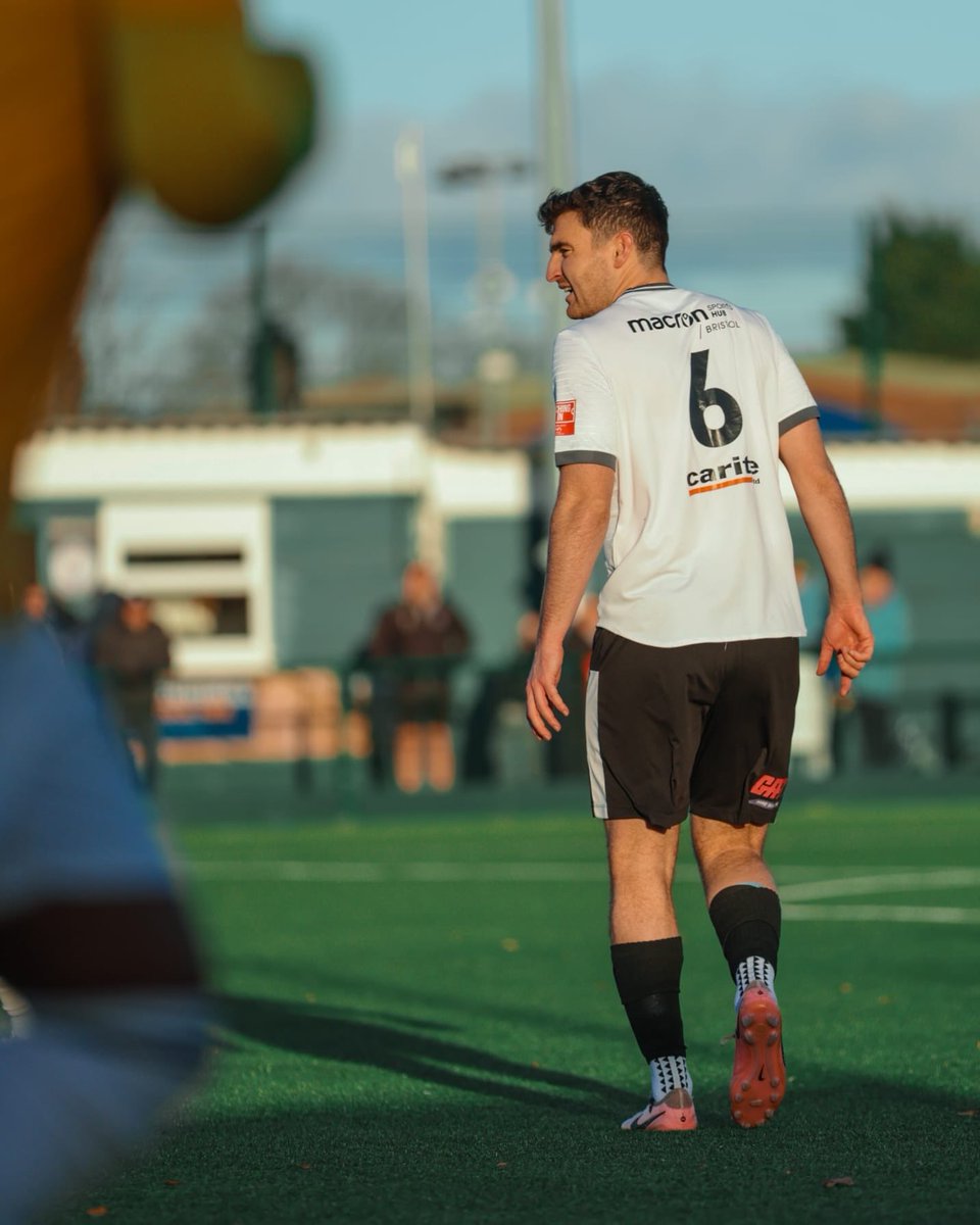 Portishead Town FC tweet media