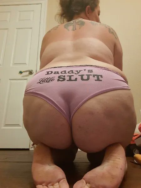 dadssluttywhore's tweet photo. Come help with my wishlist 😘 https://t.co/TbQUaCqJgd https://t.co/lRD4pdPyWQ