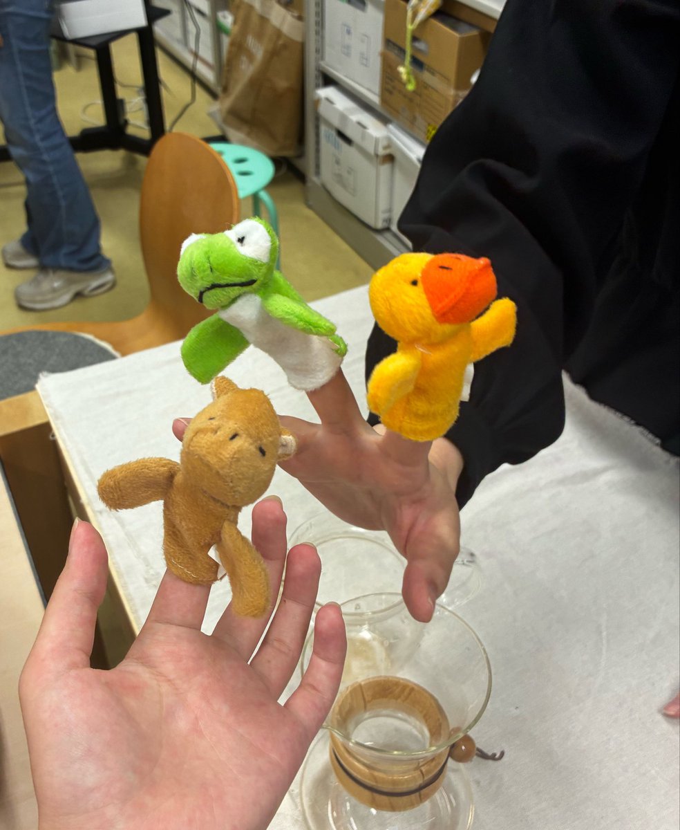 kanon5050's tweet photo. 東京藝術大学 藝祭(9/4〜6) 有志展で反戦テーマで展示してくれる現役生を募集しております
キュレーターは決まりました
ありがとうございます https://t.co/EYXUXDKdE0