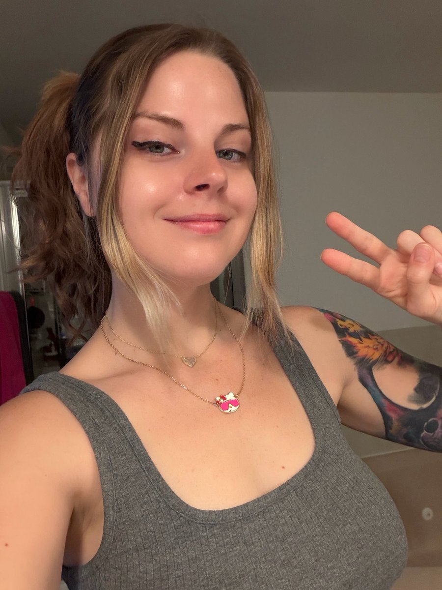 Ashley tweet media