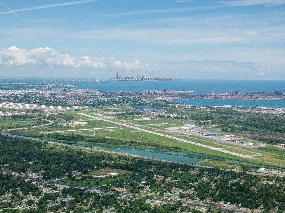 GaryChiAirport's tweet photo. #DYK #GCIA is situated in a multi-model transportation hub with immediate access to three major interstates (I-80, I-65, and I-90), Class I Industrial Rail Lines, and international shipping routes via Lake Michigan? Learn more at https://t.co/9fh1CHkJKd. https://t.co/dW8sxNfLII