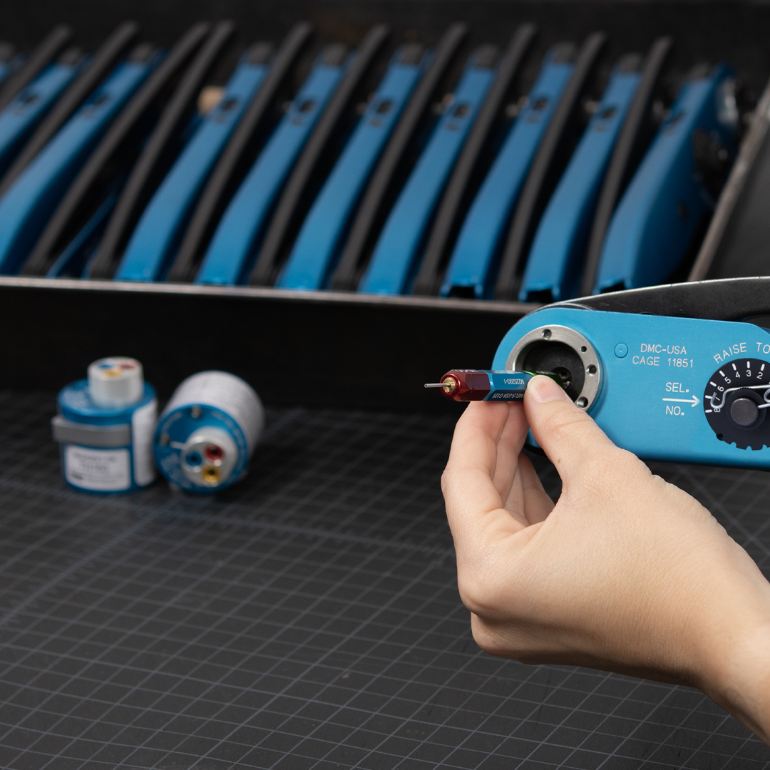 dmctools's tweet photo. Go/No‑Go gages verify tool accuracy by checking that the indenters fully close to the correct position. If the tool does not allow the "Go" gage to pass, or allows the "No-Go" gage to pass then adjustments or maintenance is needed.  

Learn more: https://t.co/cwXlbOQwXF https://t.co/Ef4LI4AZ7d