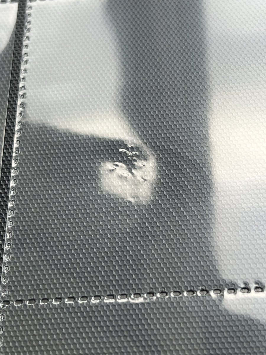 YakeetOfficial's tweet photo. @vaultxhq I recently bought one of your binders via Amazon and had to return due to marks on the pages (see images) is this the standard or did I just get a ‘bad’ one? https://t.co/vzWx0aeBtI