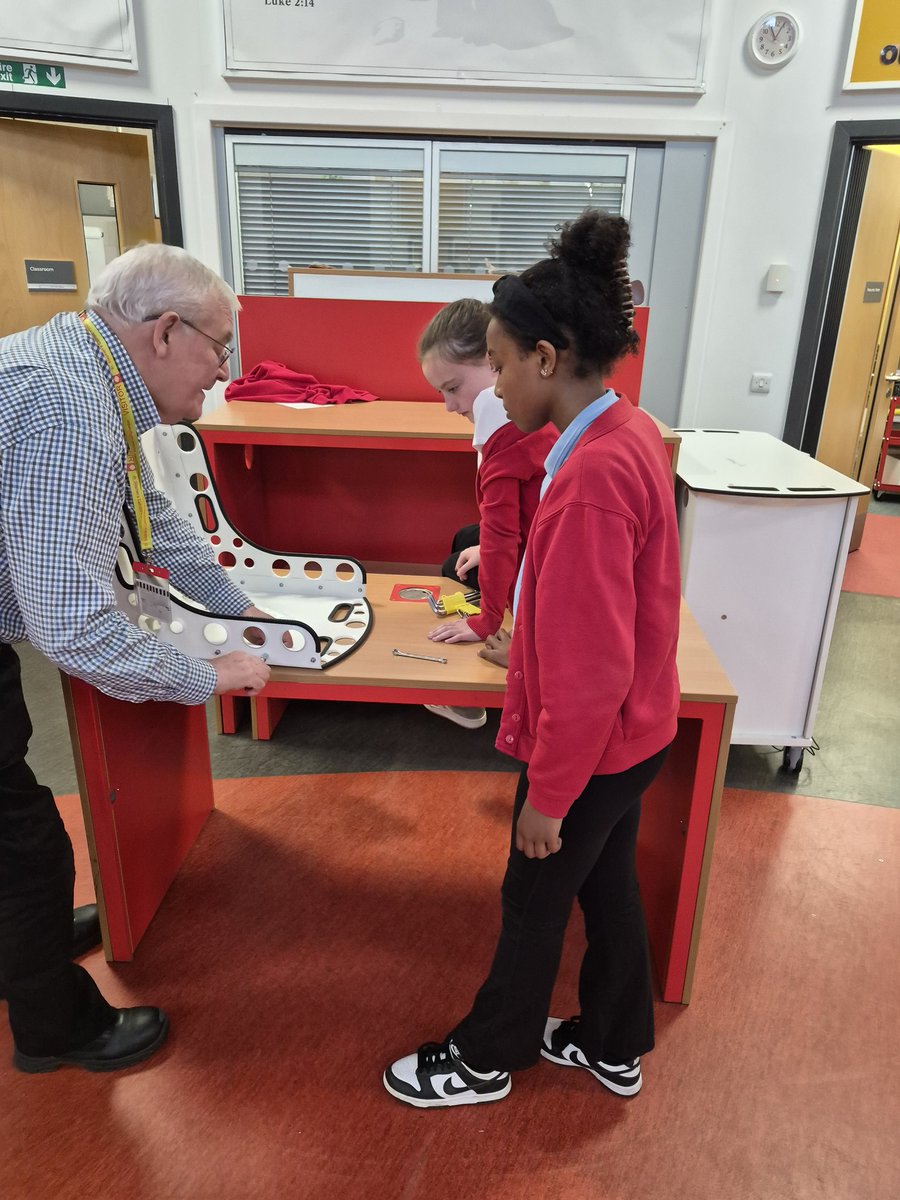 ststephensrc's tweet photo. What a great day Year 6 have had building our Goblin Kit Car. All the children were really enthusiastic and learnt some valuable life skills from our engineer visitors. https://t.co/IndktDD156