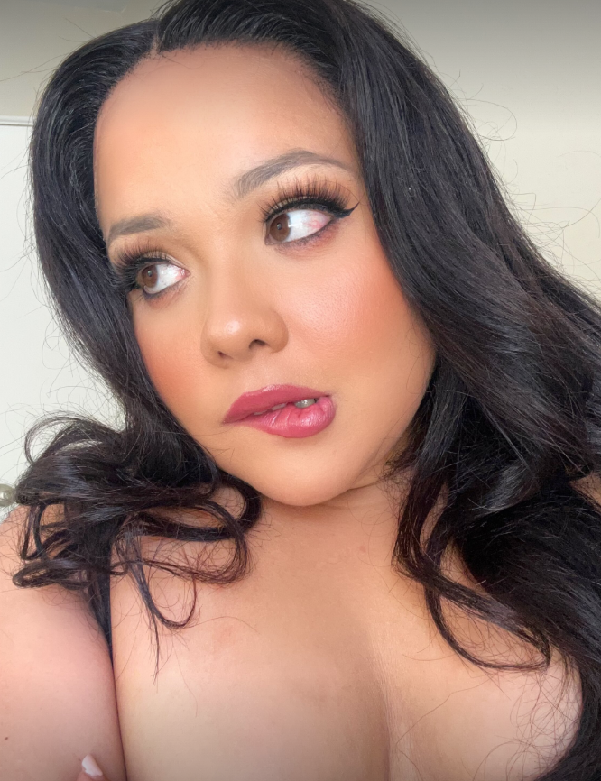 SamsSecretX's tweet photo. @SIERRAXRAlN hey guys! https://t.co/fljAfIHoMJ