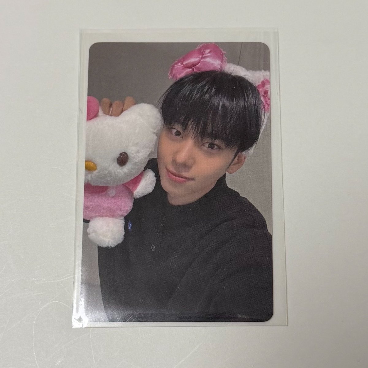 muntaruru's tweet photo. AB6IX 뮤직아트 팝업 musicart POPUP 
럭키드로우 럭드 ラキドロ 交換 교환 

저: 김동현 아기 고양이 ver.
천사님: 이대휘 별의 요정 ver.

23일 or 24일 콘서트에서 교환해주실분🙏🏻 https://t.co/d6rtfzs2v8