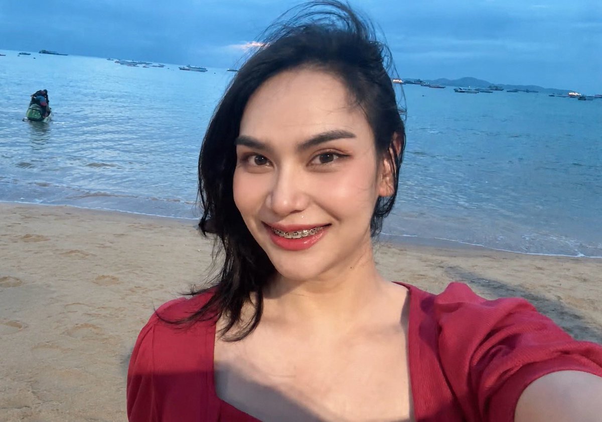 PT9876_'s tweet photo. อยากเจออ่า 🥰 #สาวสองพัทยา #สาวสองชลบุรี #พัทยา #ชลบุรี #บางแสน #สาวสองบางแสน https://t.co/2BlPTNisb8