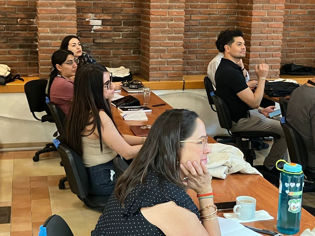 IBEROinvestiga's tweet photo. El bootcamp del Programa de Inmersión en Investigación (Pii) de  @IBERO_mx  inició con actividades de integración y con la presentación de metodologías de trabajo, diagnóstico de protocolos con IA y articulación de problemáticas de investigación. https://t.co/z5jBvWHS2N