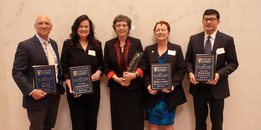 FairmontState's tweet photo. We want to congratulate Chair of Marketing and Management Studies, Professor of Information Systems Management, and Graduate Faculty Member, Dr. Rebecca Giorcelli, for being a finalist for the Faculty Merit Foundation of WV's 2025 Professor of the Year Award! 🎉

#FairmontState https://t.co/uksfKjsVFK