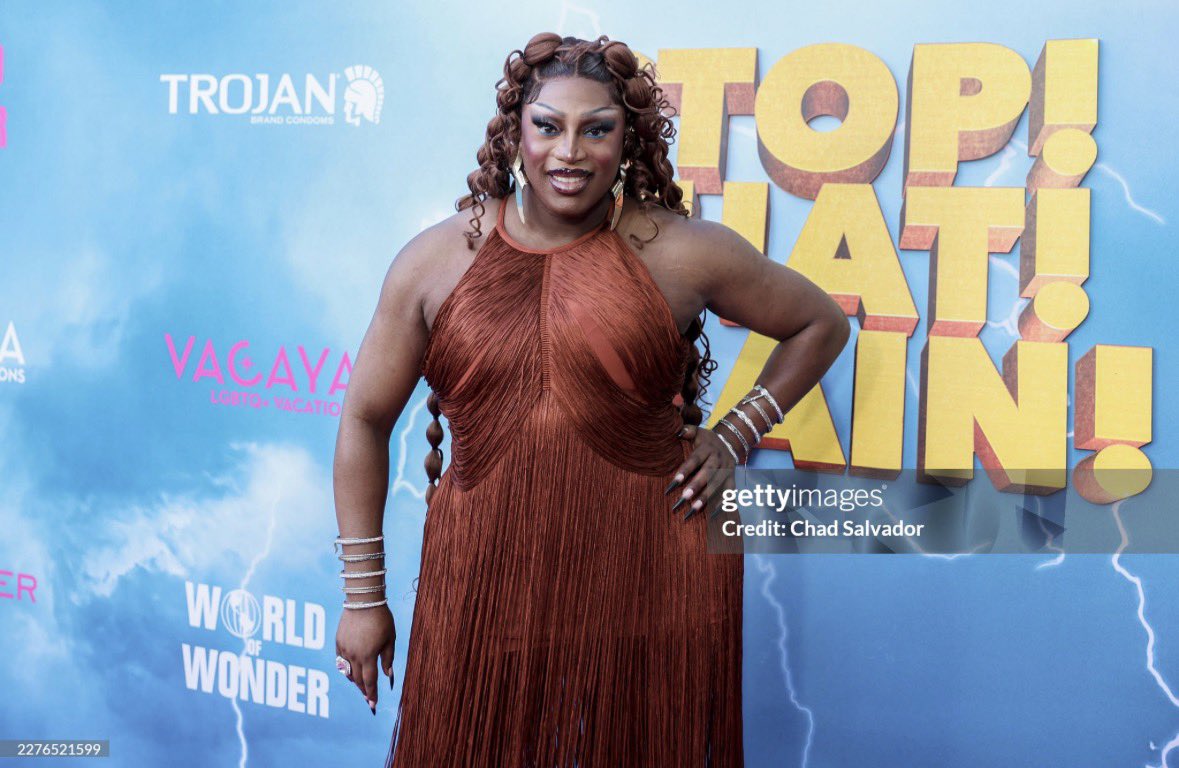 Drag Crave tweet media