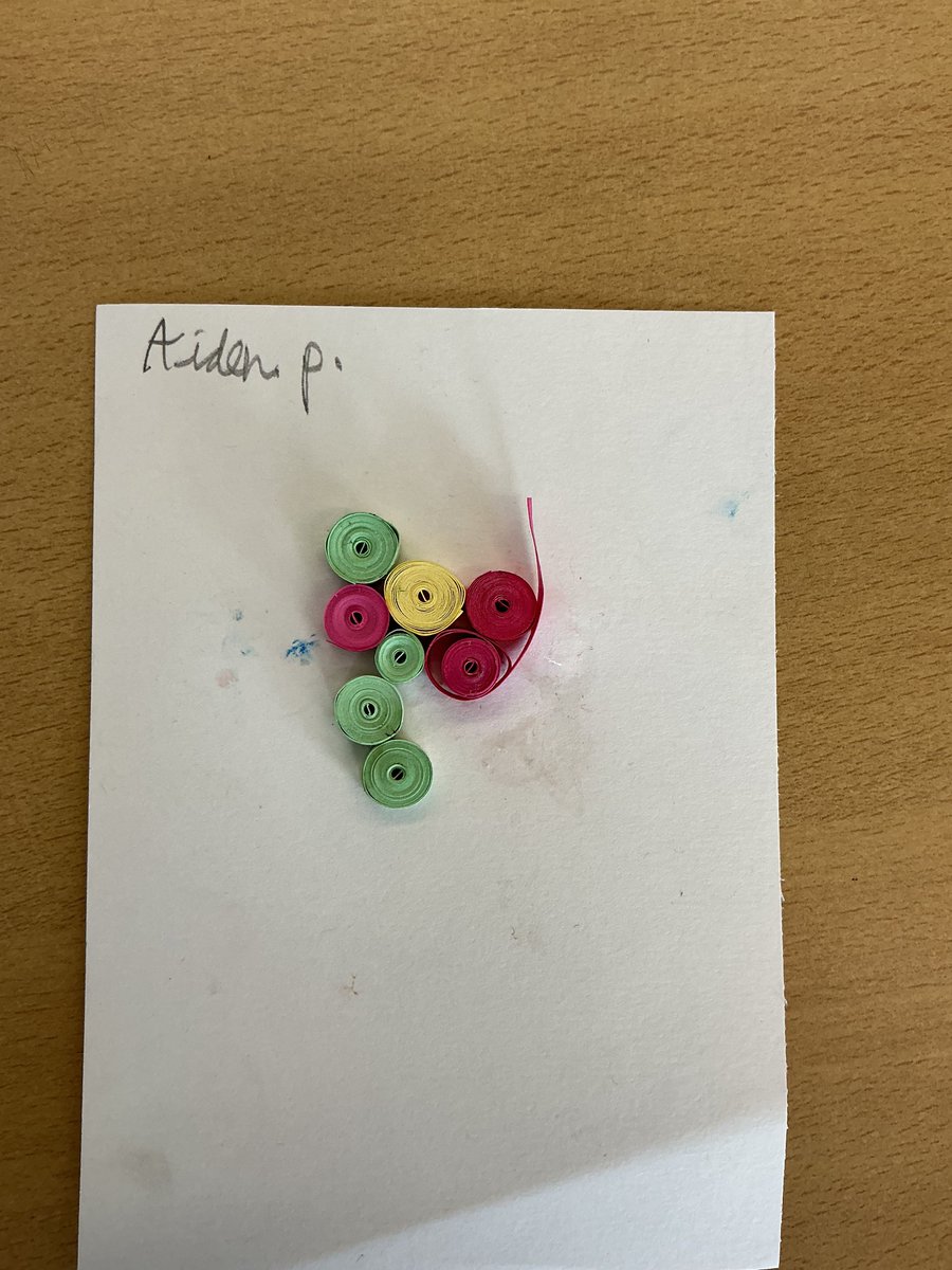 Timbercroftps's tweet photo. Year 5 have been practising their quilling skills. https://t.co/FZHMFfHfij