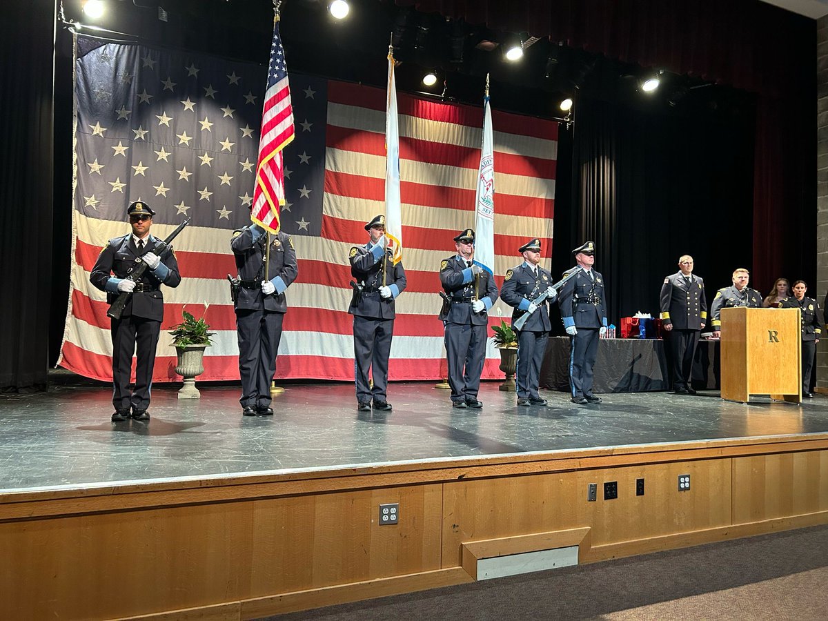 Readingfire's tweet photo. Last night Reading’s Police and Fire Departments held their annual badge pinning, promotions and awards. New firefighters and promoted officers received badges; members received service recognitions, meritorious and outstanding conduct awards, unit citations and lifesaving awards https://t.co/EwPTDoVleF