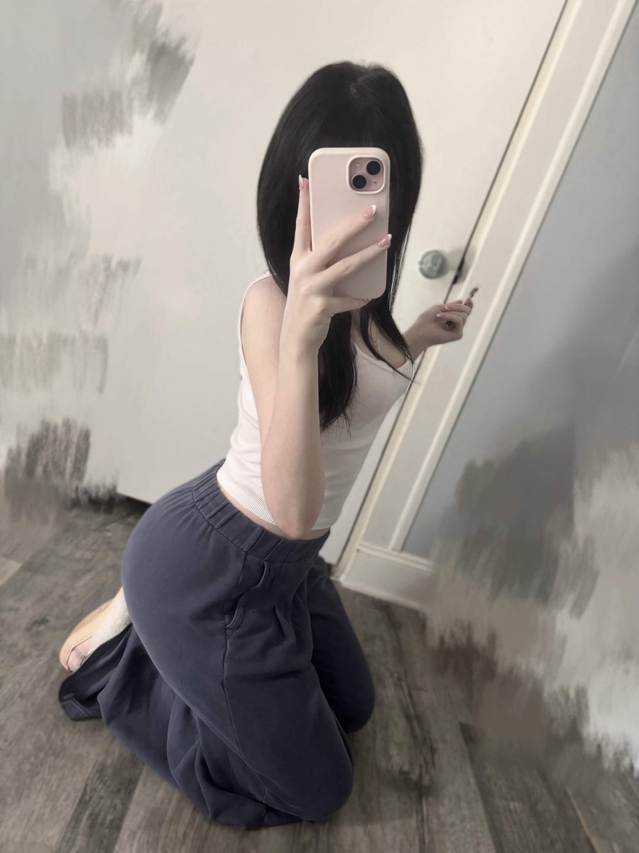 mia ♡︎ tweet media