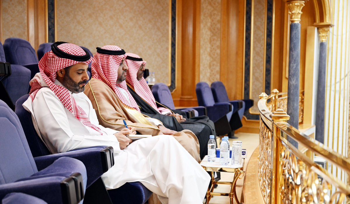 ShuraCouncil_SA's tweet photo. ضيوف جلسة المجلس العادية الثانية والثلاثين للسنة الثانية من الدورة التاسعة خلال مناقشة التقرير السنوي للهيئة السعودية للبحر الأحمر، الرئيس التنفيذي الدكتورة مريم علي فيكتشلو، وعدد من المسؤولين في الهيئة. https://t.co/QF855A8n5w