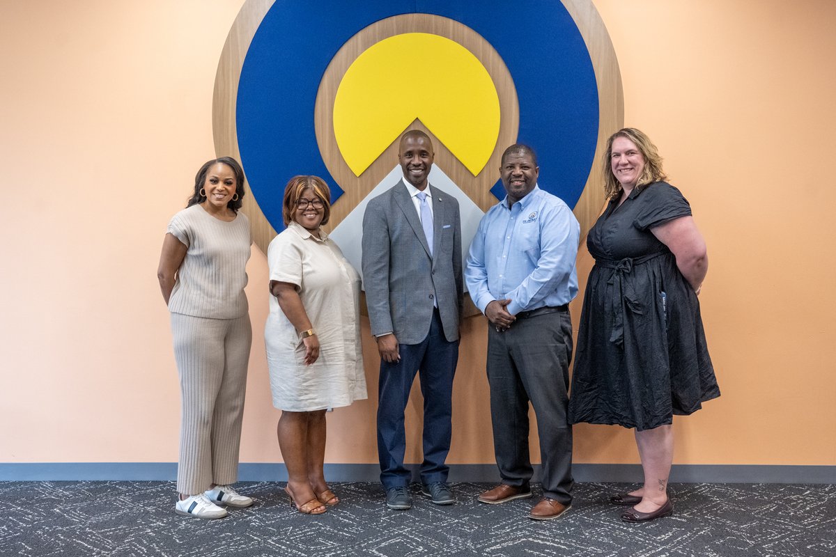 CouncilonOccEd's tweet photo. Summit Academy OIC welcomed Dr. Nooks during the Presidential Leadership in Motion Tour. The visit included live demonstrations and hands-on training sessions highlighting how structured, career-focused education is preparing students for real workforce pathways. https://t.co/eC6xgnngdn