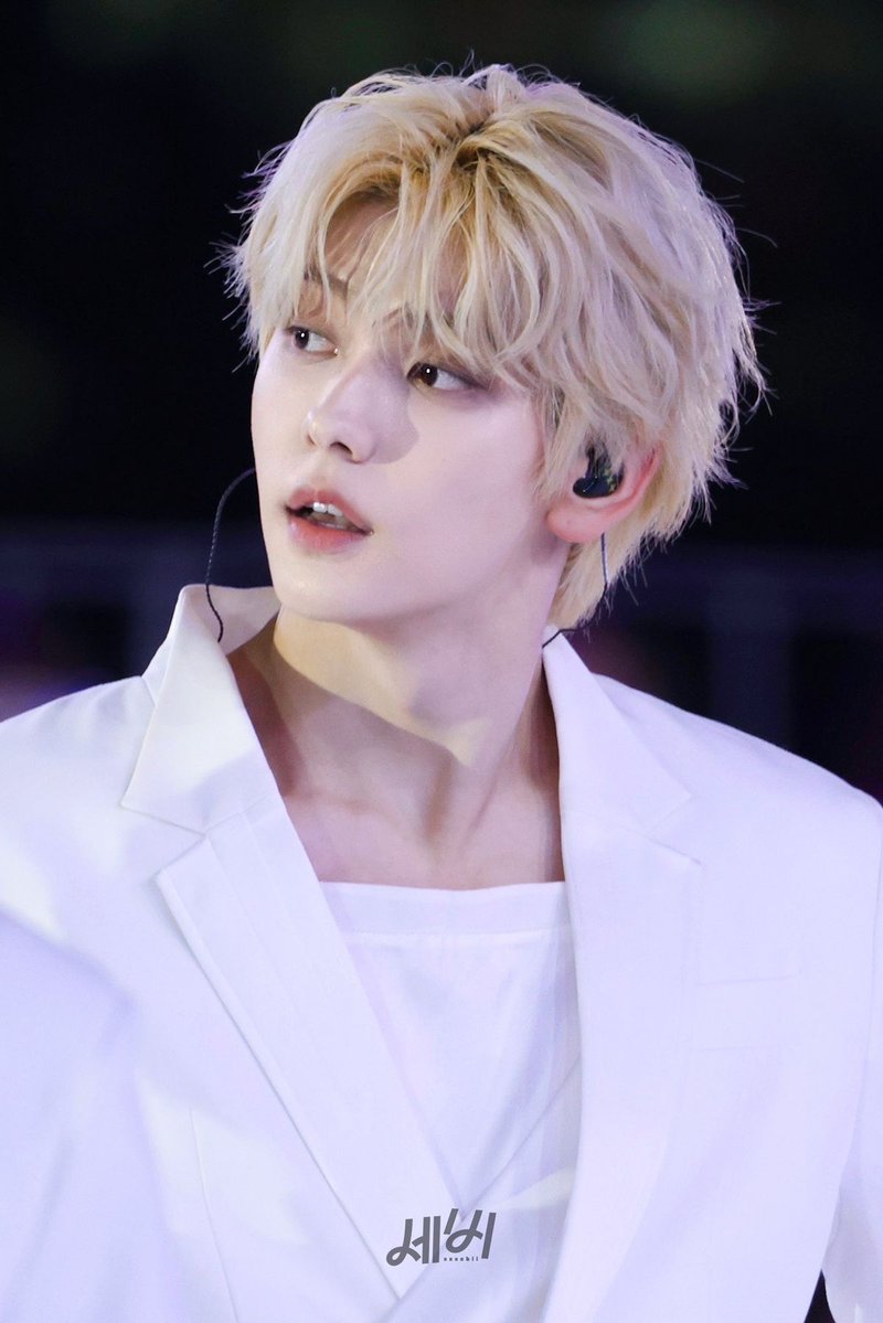 hourly soobin tweet media
