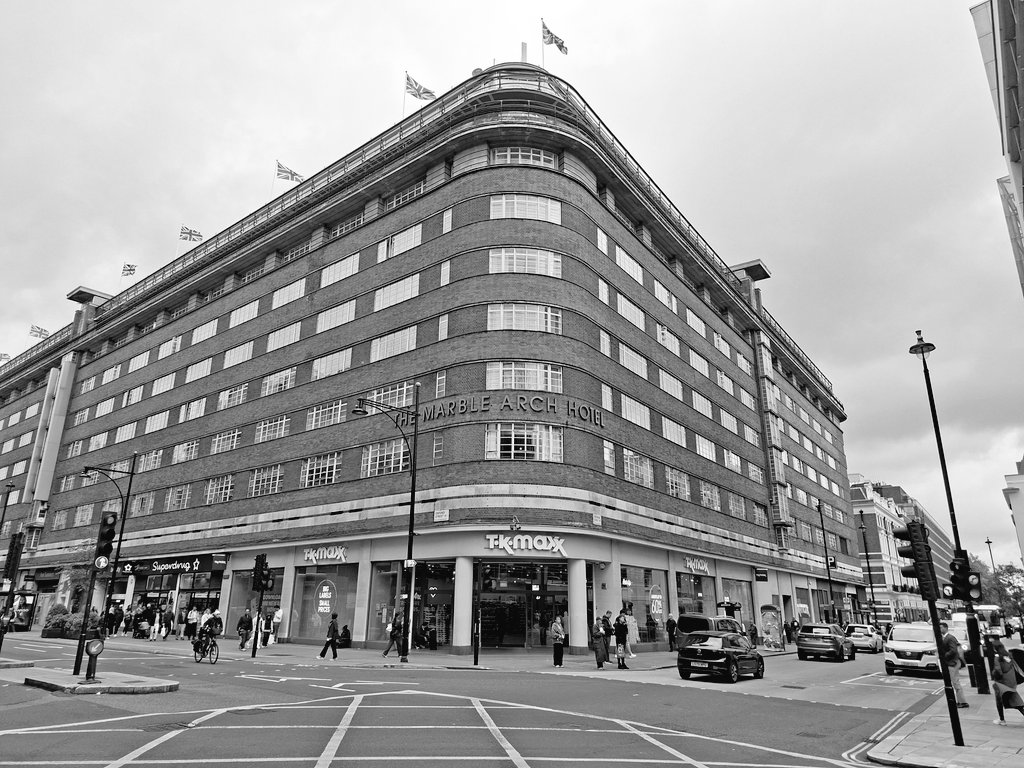 Dr. Dan Lomas tweet media