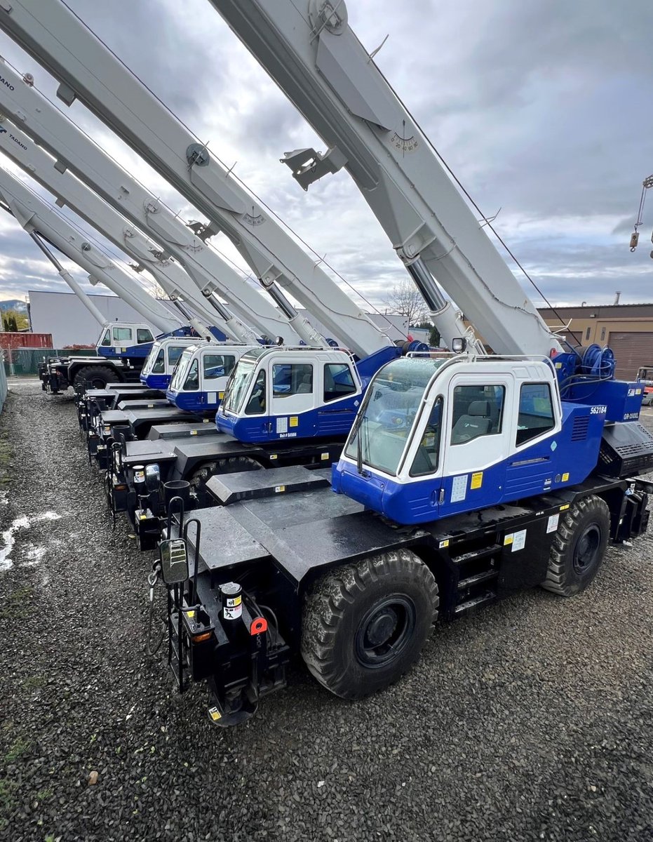 TadanoGroup's tweet photo. Tadano Rough Terrain cranes are engineered and built for reliability, safety and to perform in all types of conditions. These amazing machines offer an industry-leading experience for operators (and owners). #Tadano #Dependable https://t.co/4WfZCqVCNr