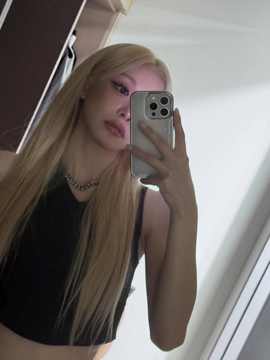 billlie instagram tweet media