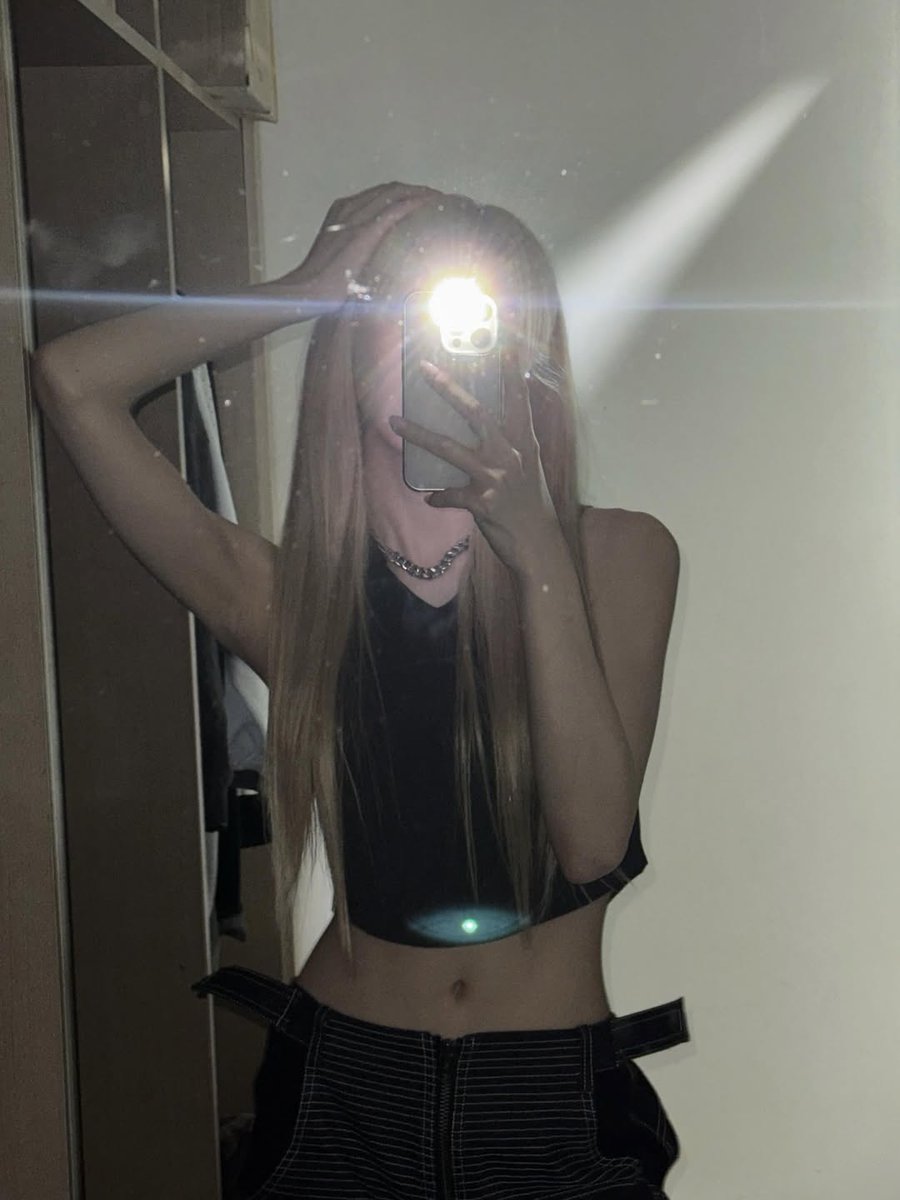 billlie instagram tweet media