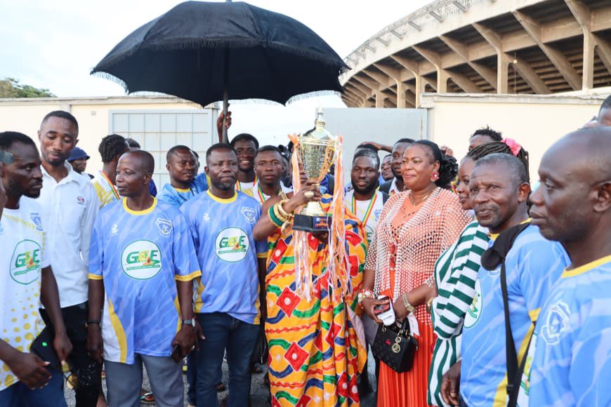 debibiunitedfc's tweet photo. Special appreciation to the Chief of the Debibi Traditional Council, Ɔsabɛrima Ɔkogyeaman Dr. Amoako Gago II, for gracing the Accra Sports Stadium with his presence.

Your support and encouragement played a great role in our historic victory.We are grateful 

#unitedforvictory https://t.co/1jrQu4Nbh7