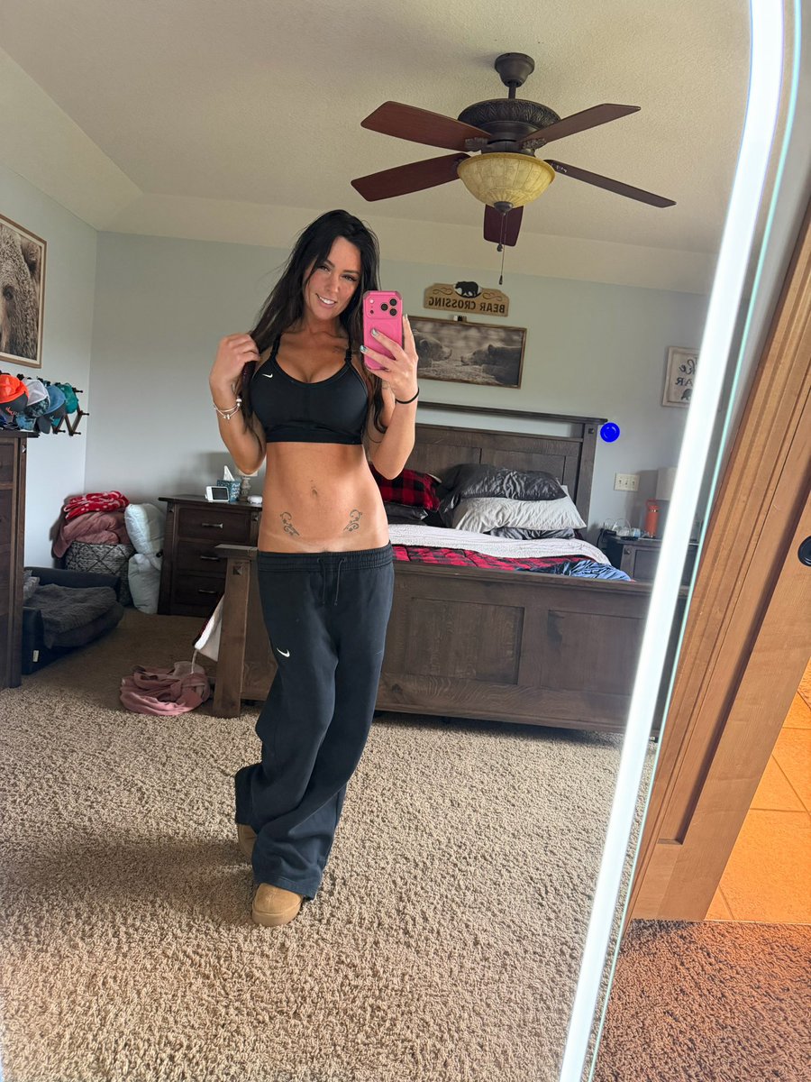 Lacie May tweet media