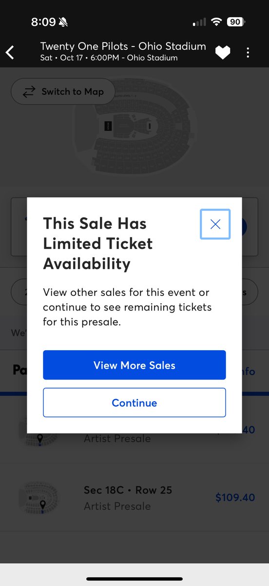 Its_Time_10's tweet photo. The way there’s like 2 tickets left in the ENTIRE stadium now……… https://t.co/UoLeeorFiW