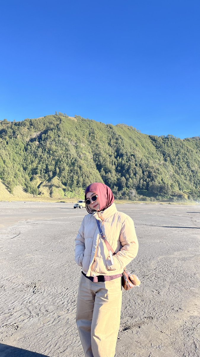 ocaaayank's tweet photo. ke bromo agaaaain after 2 taon 😍🤎 https://t.co/sQHzOMy6mP
