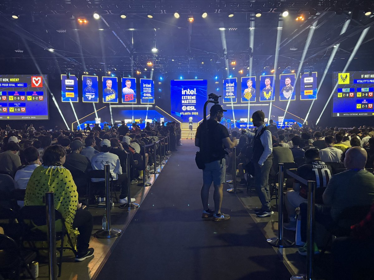 DMB_cs2's tweet photo. IEM DreamHack Atlanta…  every single day there I was out in the venue meeting incredible people and every night I was given the opportunity to party with the most down to earth people in the scene.
shoutout to literally everyone I had the pleasure of meeting. y’all made this event absolutely unforgettable. Austin was an incredible first event to experience but the vibes in ATL were genuinely so much better.
Also, big respect to @CollectEsports from Kolex. dude went way out of the way and gave me and @TheProvable basically a VIP experience for being genuine. Chatted about business. Met some pros and even got hooked up with some absolutely crazy player cards that im going to cherish for fucking ever dude. Its got me into collecting awper autos now 😆 
Im extremely grateful beyond words. its all just a scrambled mess in my brain rn. Already missing Atlanta and the whole crew we vibed with. Can’t wait for the next event!
#IEMDreamHack #DreamHackAtlanta #CS2