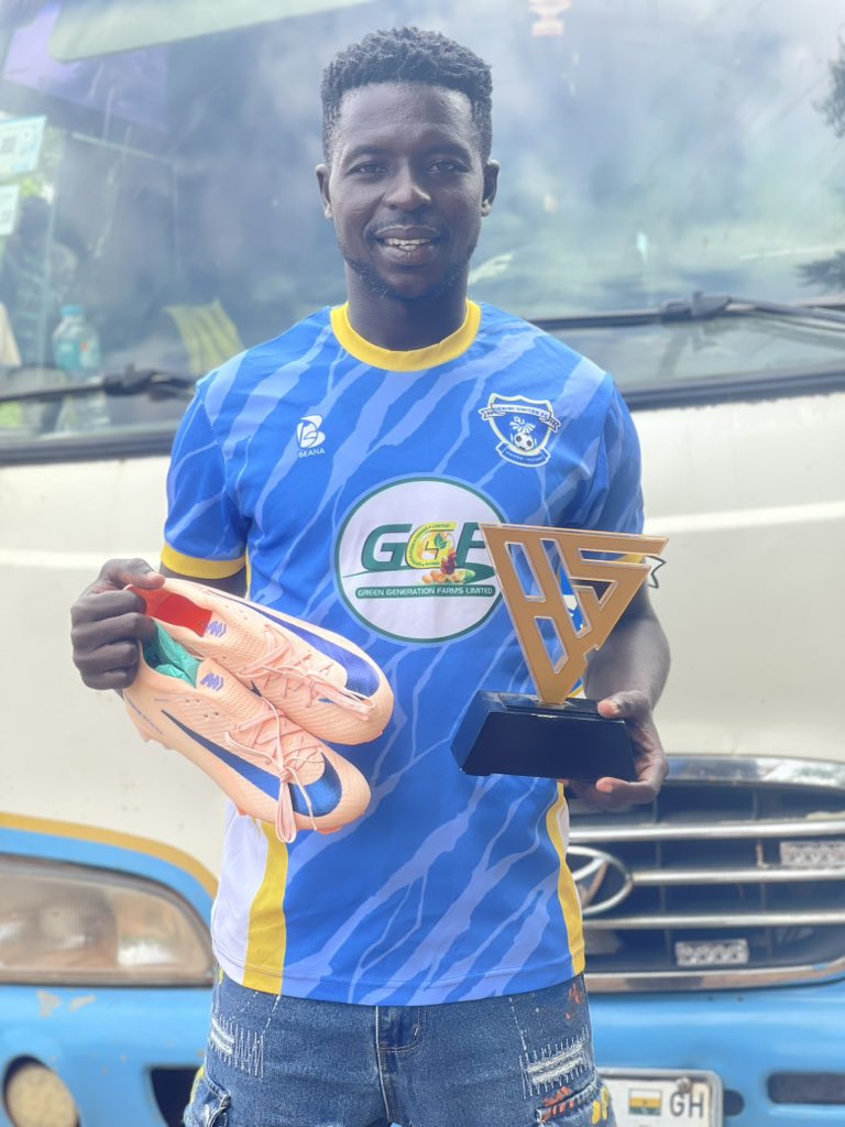 debibiunitedfc's tweet photo. BOLA SQUAD PLAYER OF THE SEASON 

BOLA SQUAD  crowns Kwadwo Antwi as the Debibi United Player of the Season after an outstanding campaign in the Division One League - Zone One,

🔥 Season Stats 
⚽ 25 Matches  
🎯 17 Goals  
🅰️ 5 Assists  
🥏 1 MVP Award 
⚽️Player of the Season https://t.co/2BVUWhykFN