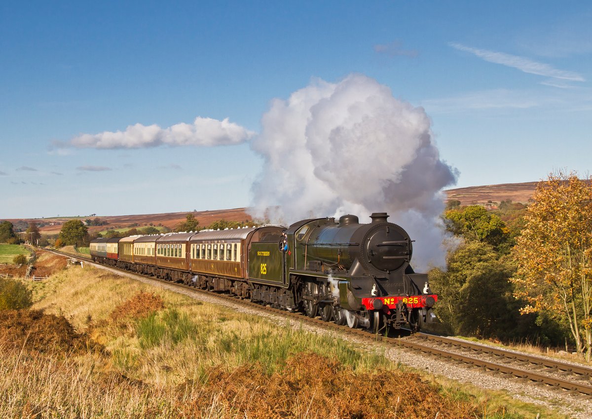 North Yorkshire Moors Railway tweet media