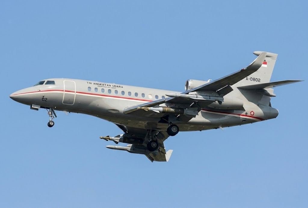 omdhilproject's tweet photo. Dassault Aviation - The Weaponized Falcon 8X https://t.co/1NOIOGU9xJ