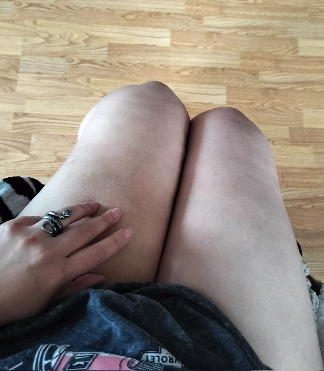 KineticQueen🐺⛓️ tweet media