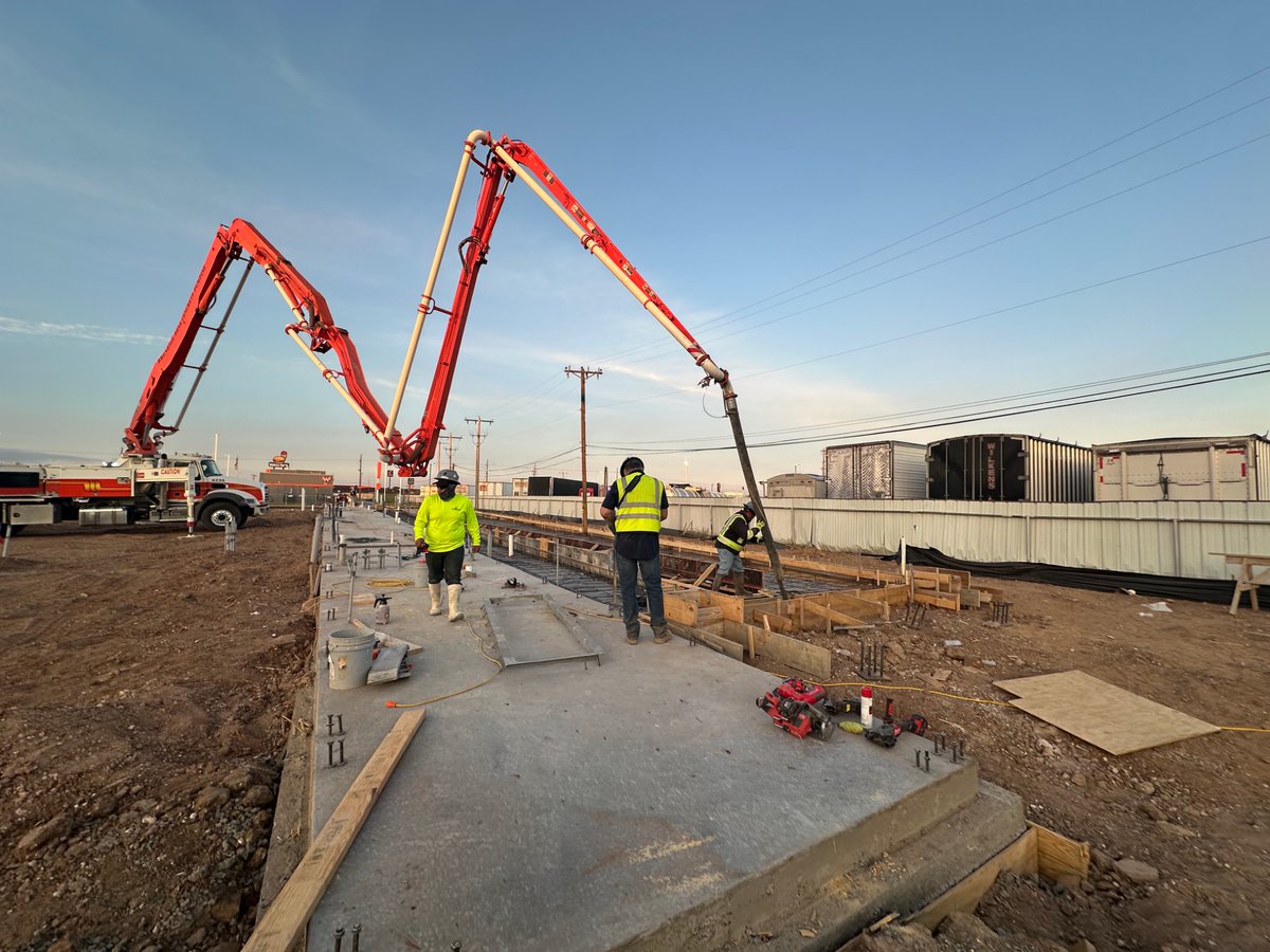 7BCommercial's tweet photo. Laying the foundation for something clean. 🧼🚗

Big milestone for @GrimeSceneWash    and one step closer to opening day!

📍Plainview, TX https://t.co/NvIEnL1Mr0