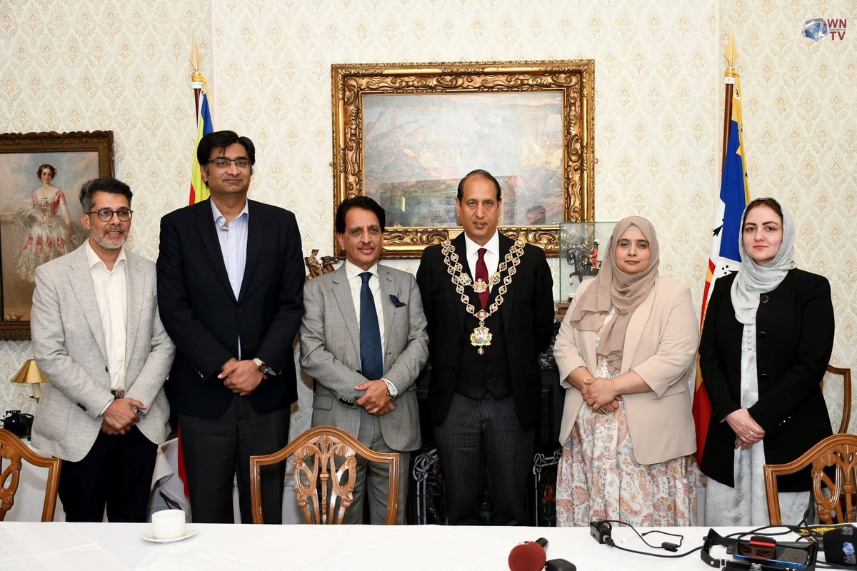 fahadamjad90's tweet photo. Glad to attend the press launch of Spirit of Pakistan festival spreading over two weeks in August showcasing Pakistan’s culture and heritage while connecting Pakistani diaspora in Birmingham with their roots. https://t.co/3lFIXJtD8a