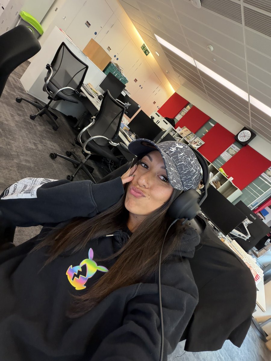 Jess Iszatt tweet media